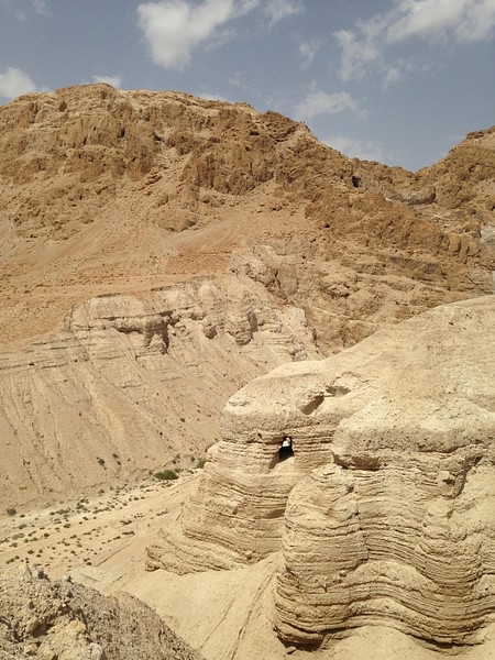 Qumram Caves