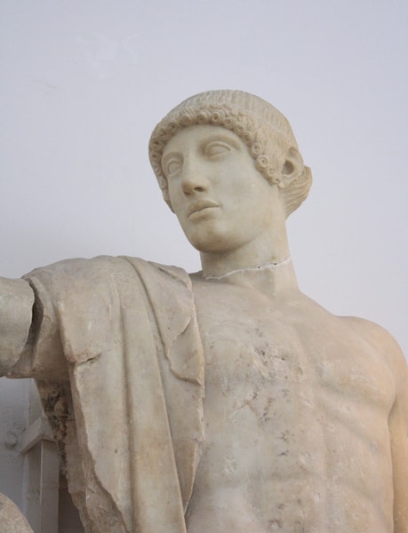 Apolo - Enciclopedia de la Historia del Mundo