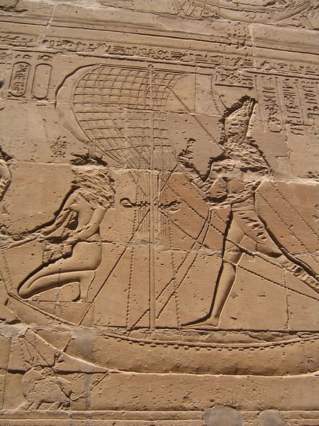 Horus'a Mağlup Set