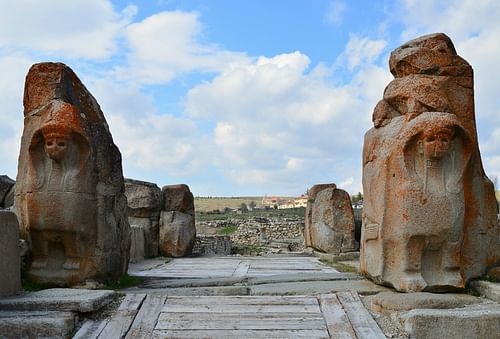 The Sphinx Gate, Alacahöyük (Hittite settlement)