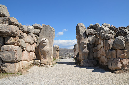 Lion Gate at Hattusa (by Carole Raddato, CC BY-SA)