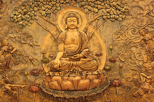 Gautama Buddha in Padmasana (by Francis Chung, CC BY)