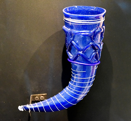 Lombard Drinking Horn