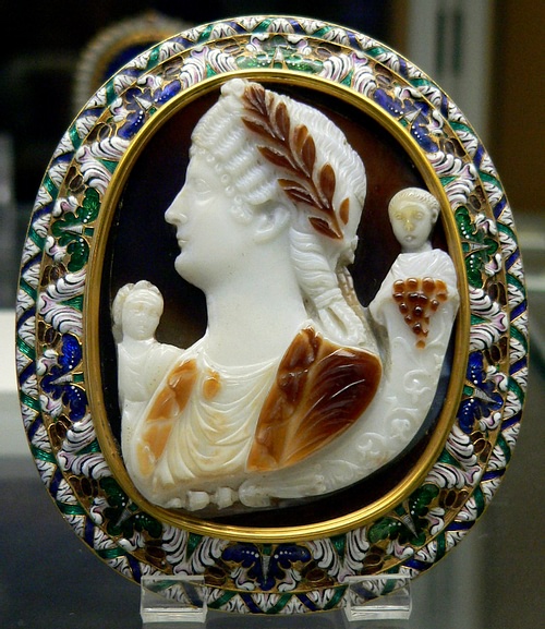 Valeria Messalina Cameo