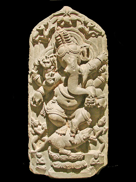गणेश स्टेला