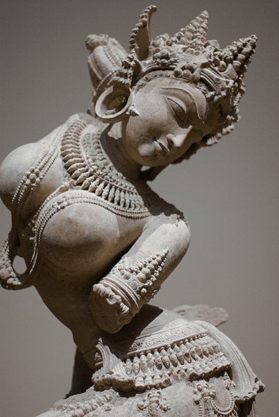 Apsara, Uttar Pradesh (by Beta.s2ph, Public Domain)