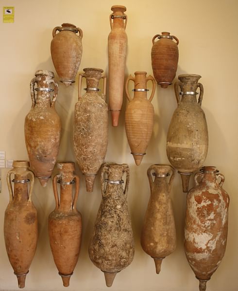 Amphorae (by Mark Cartwright, CC BY-NC-SA)