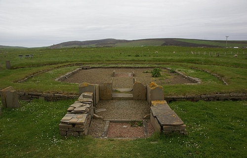 Structure 8, Barnhouse Settlement