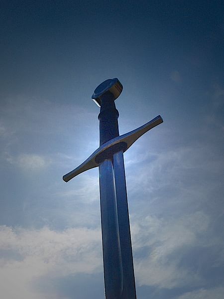 Sword (by Snake3yes, CC BY)