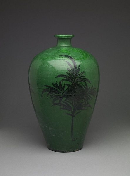 Jurchen Jin Dynasty Vase