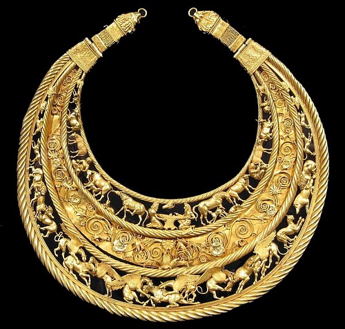 Scythian Golden Pectoral from Tovsta Mohyla (by Terminator, Public Domain)