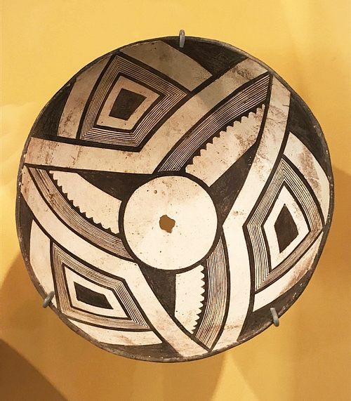 Mimbres Ceramic Vessel