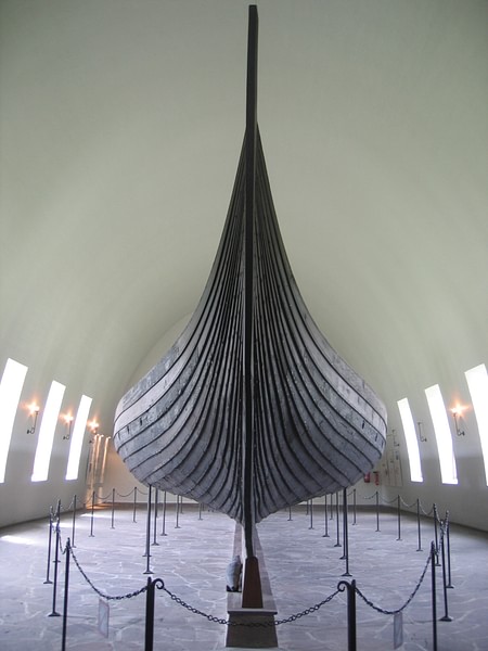 Gokstad Viking Ship (by Karamell, CC BY-SA)