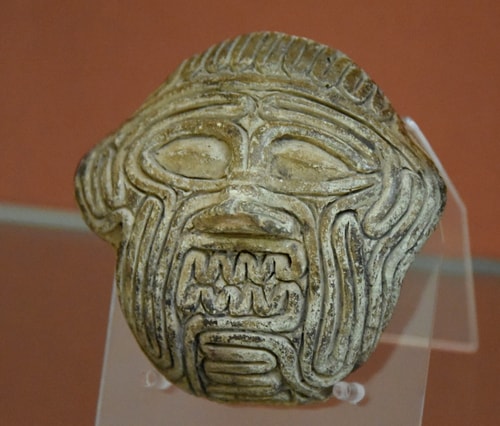 Demon Humbaba'nın Yüzü