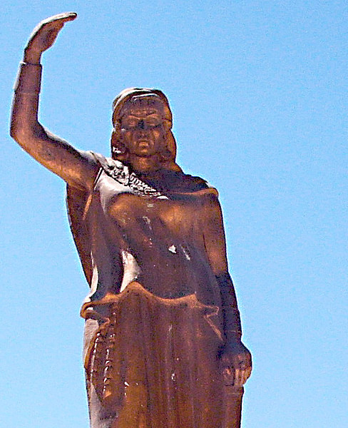 Statue of Kahina (by Numide05, CC BY-SA)