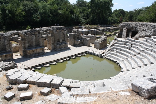 Stage, Theatre of Butrint (by Mark Cartwright, CC BY-NC-SA)