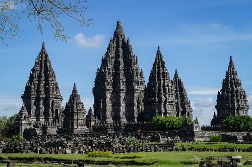 Prambanan (by Andrea Schieber, CC BY-NC-ND)