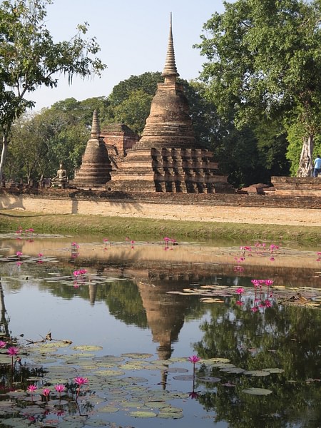 Buddhist Temple, Sukhothai (by Douglas PErkins, CC BY)