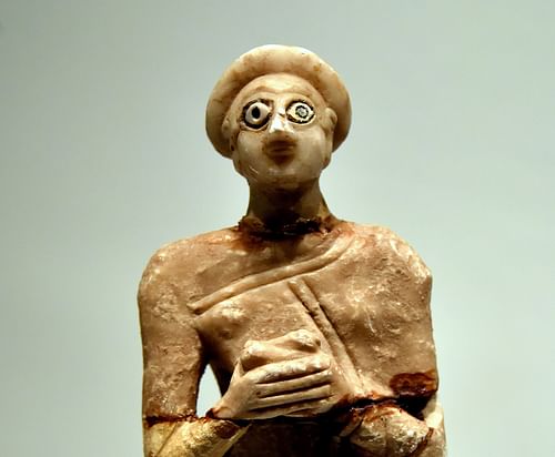 Statue of a Female Sumerian Worshipper from Khafajah [Detail]