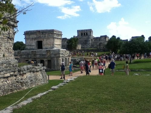 Temple of the Frescoes and El Castillo, Tulum