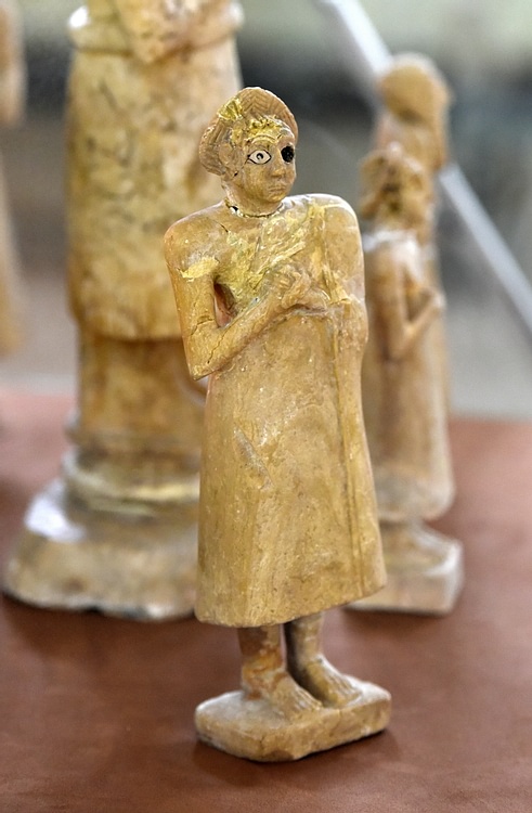 Female Worshiper from Tell Asmar Hoard at the Iraq Museum