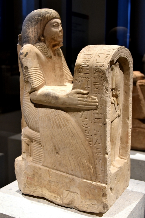 Statue of Setau