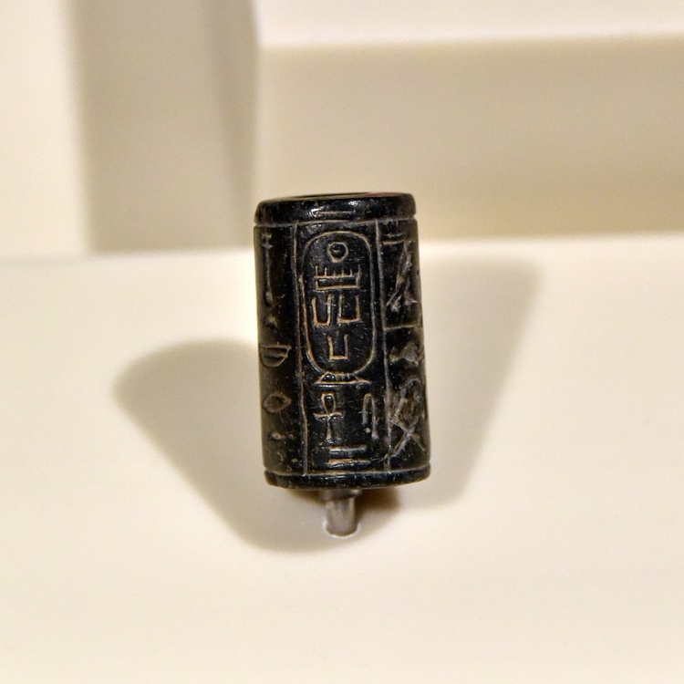Cylinder Seal of Menkaure