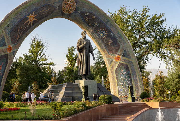 Statue of Rudaki