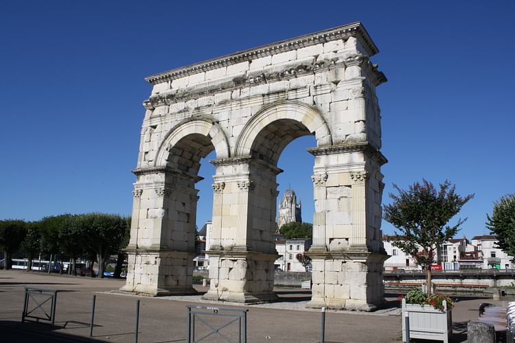Triumphal Arch, Mediolanum Santonum