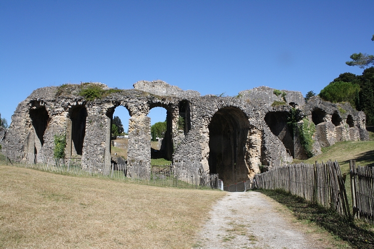 Amphitheatre Exterior, Mediolanum Santonum
