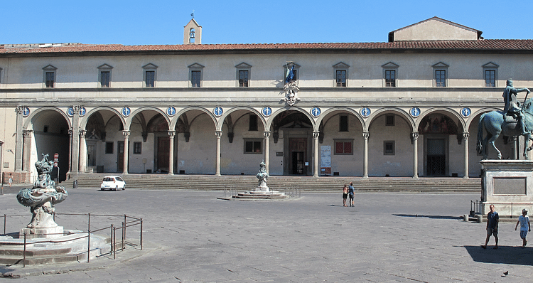 Loggia of Ospedale degli Innocenti by Brunelleschi