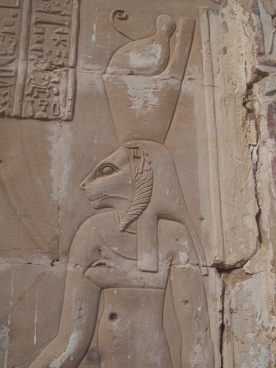 Relief of Mut, Deir e-Hagar
