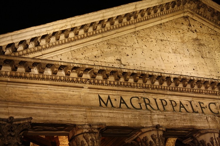 Pediment, Pantheon