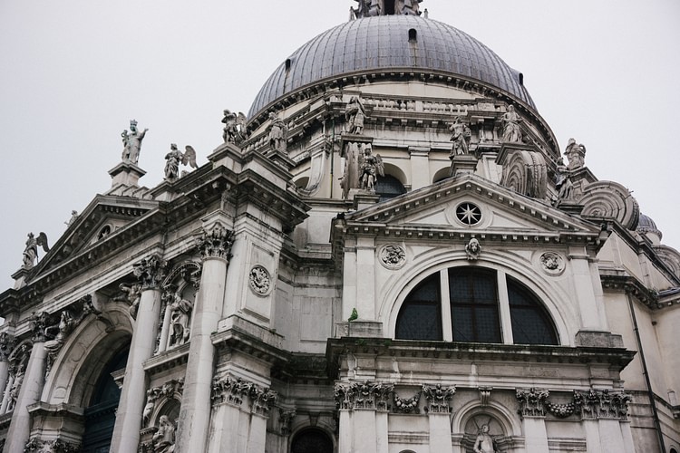 Santa Maria della Salute, Venice