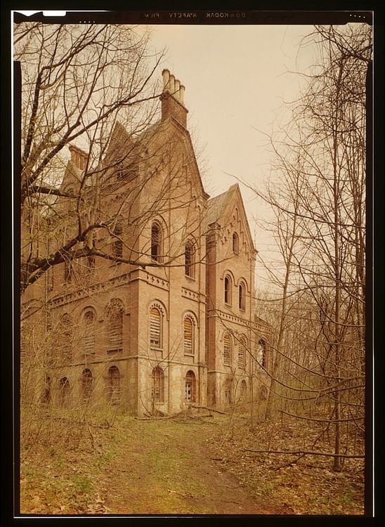 Ruins of Wyndclyffe, Rhinecliff, NY, USA