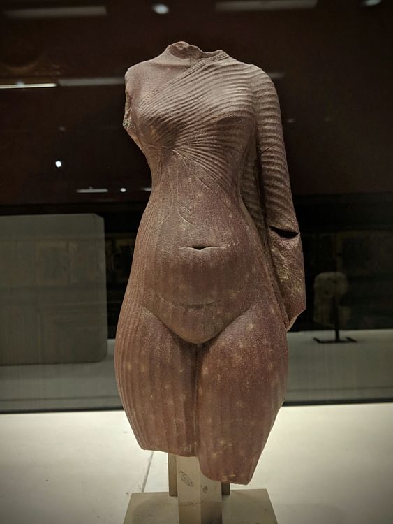 Torso of Nefertiti