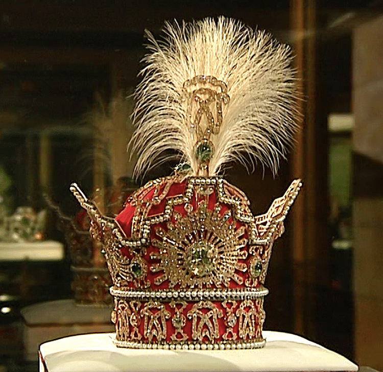 The Pahlavi Crown