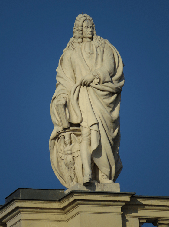 Statue of Gottfried Wilhelm Leibniz