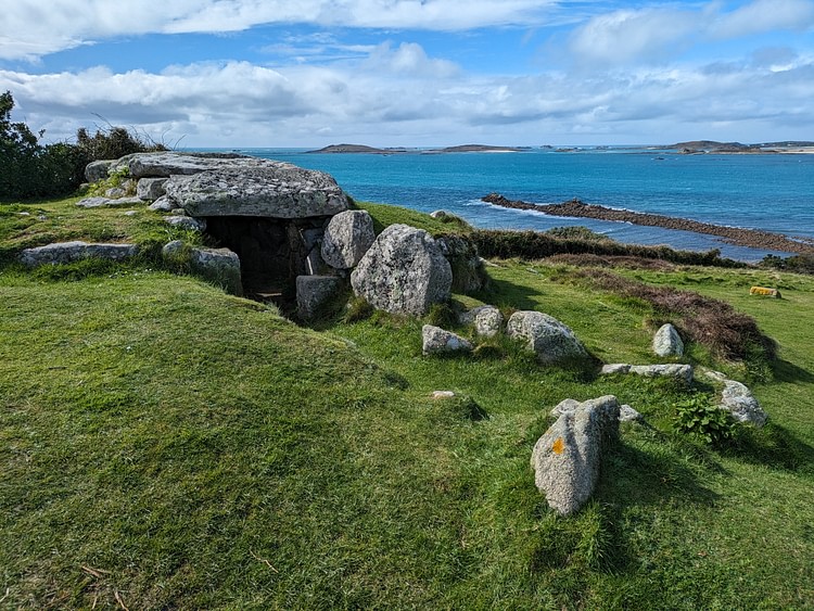 Bant's Carn Entrance Grave