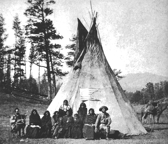 Lodge of American Horse (the Elder) at Slim Buttes 1876
