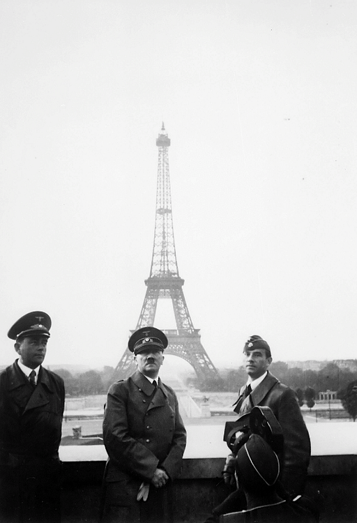 Adolf Hitler in Paris
