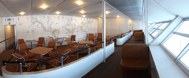 Hindenburg Lounge Area