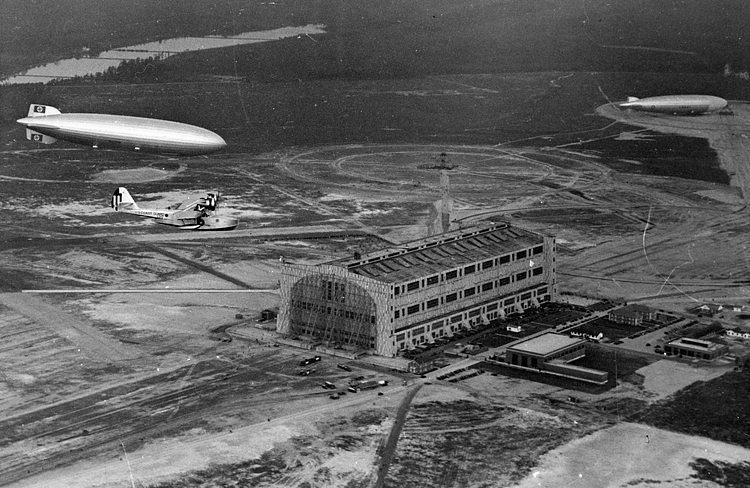 Hindenburg Landing at Lakehurst