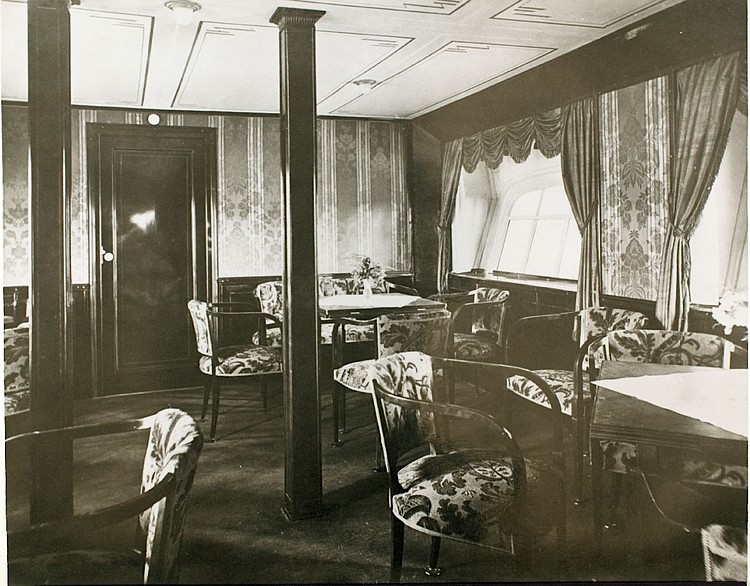 Lounge Area, Graf Zeppelin