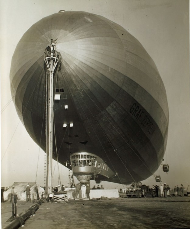 Graf Zeppelin Tethered