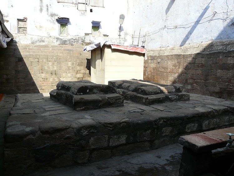 Razia Sultan Tomb