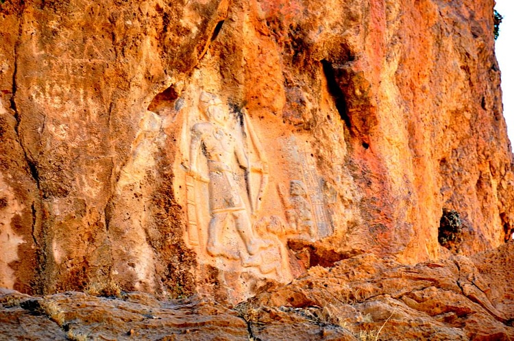 Mt. Darbandi Bilula's Akkadian Rock Relief, Mesopotamia, Iraq