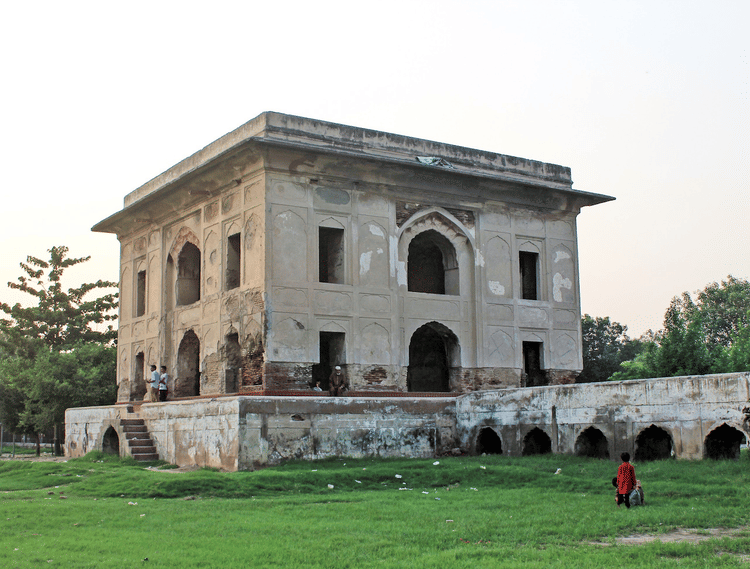 Tomb of Nadira Banu Begum