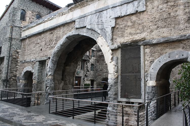 Porta Praetoria, Aosta