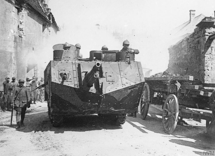 French Saint-Chamond Tank, 1918